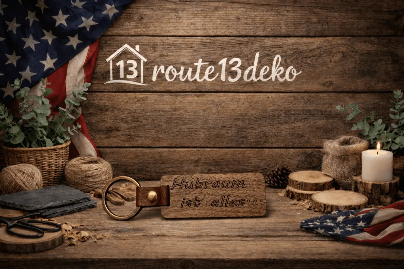 Schlüsselanhänger Walnussholz Schriftzug "Hubraum ist alles" - route13deko